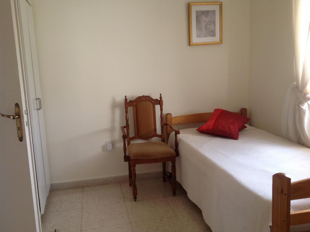 Вілла Paphos Townhouse Екстер'єр фото