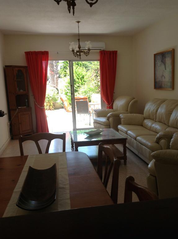 Вілла Paphos Townhouse Екстер'єр фото